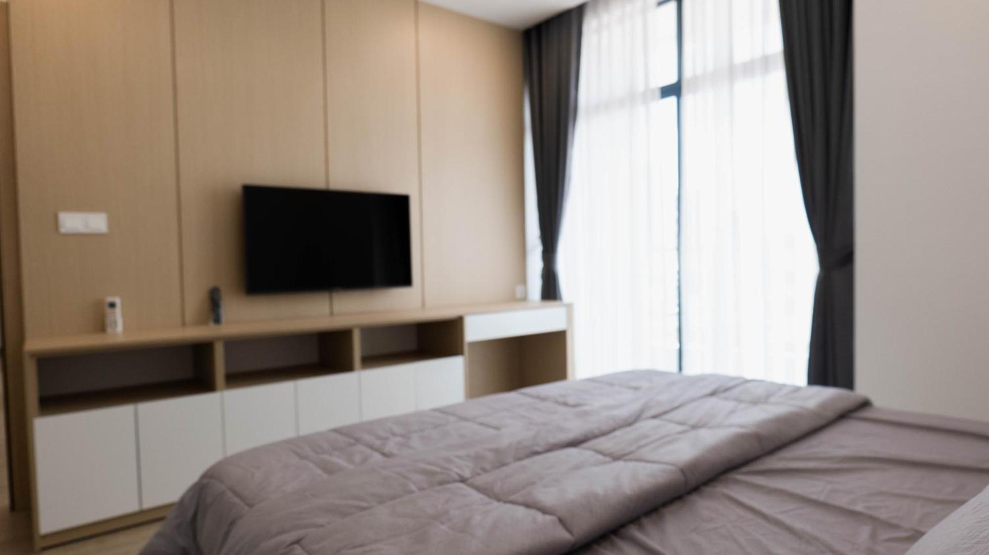 Bk Residence Phnom Penh Bagian luar foto