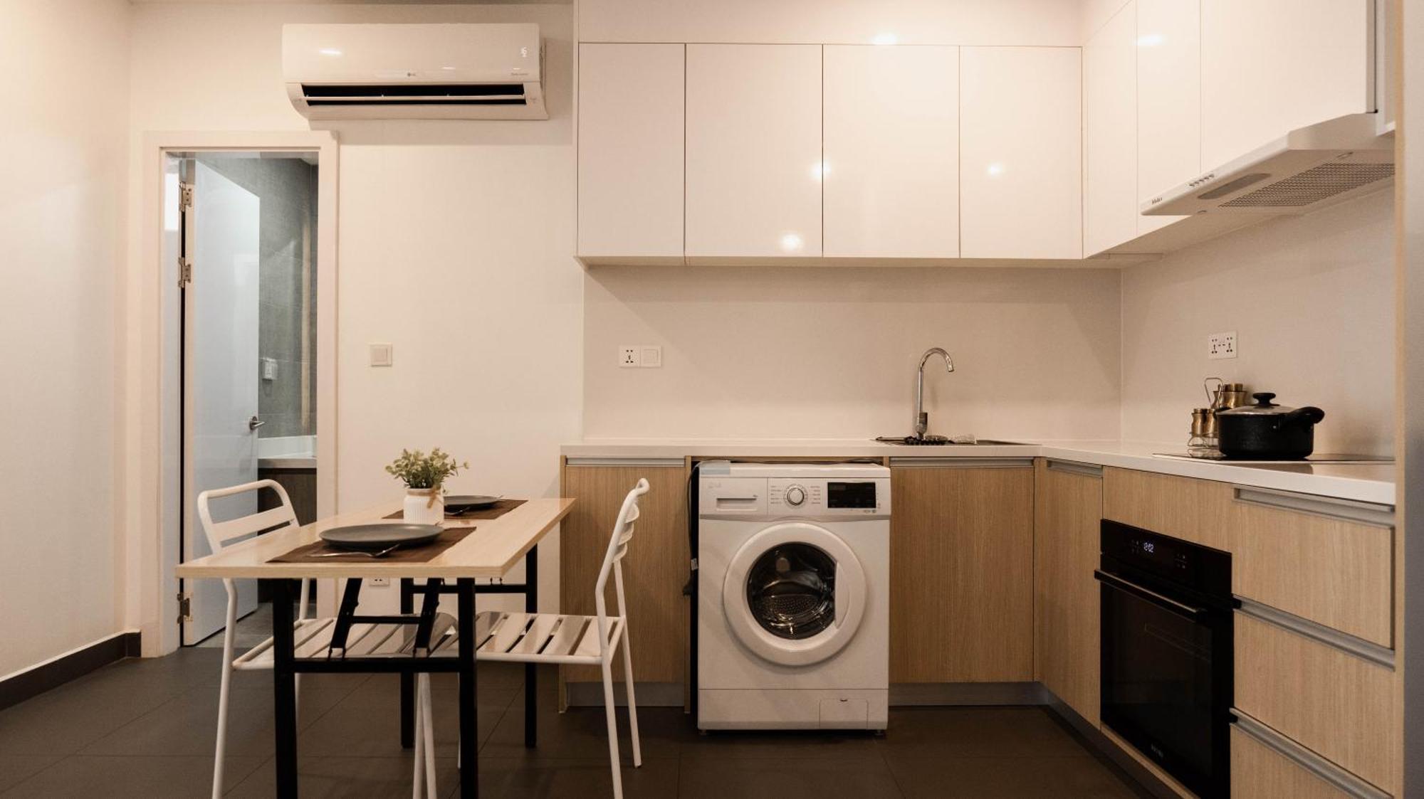 Bk Residence Phnom Penh Bagian luar foto